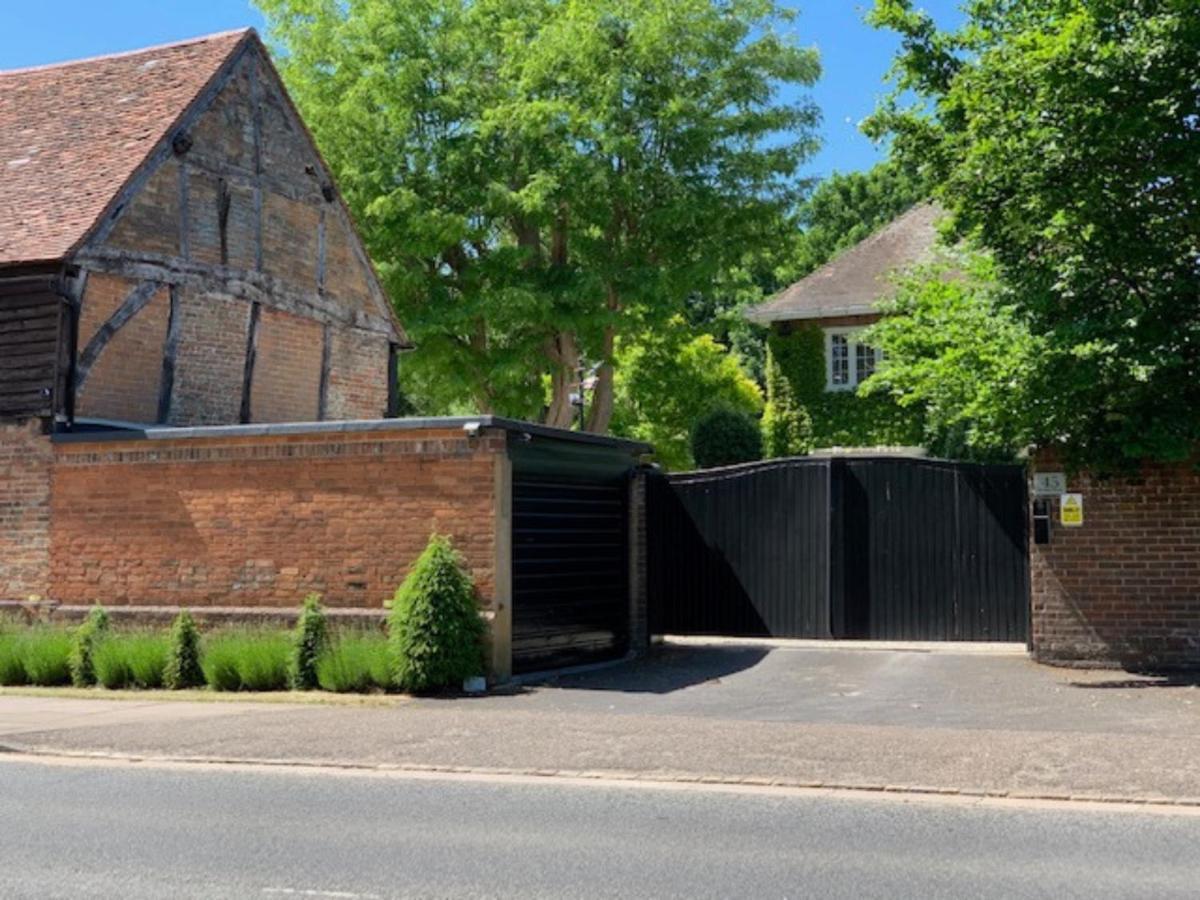 The Malt House Hotel Aylesbury  Exterior photo